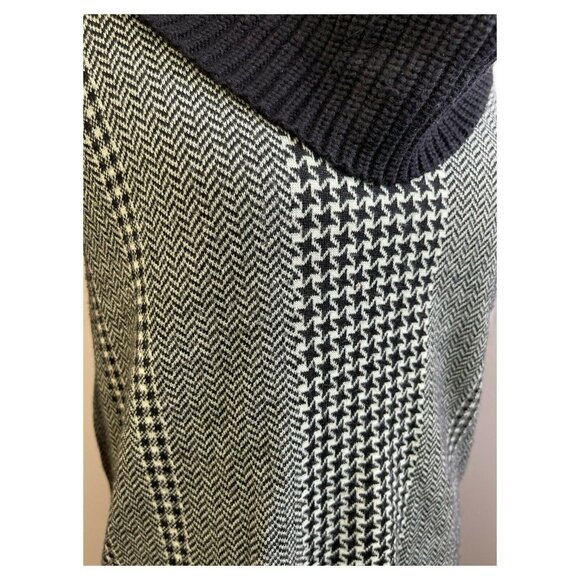 Carmen Marc Valvo Black White Houndstooth Print Sweater Size Small Cowl Neck - Picture 4 of 6